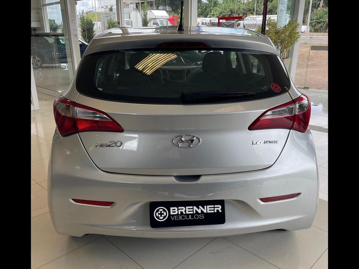 Foto Hyundai HB20 1.6 2013